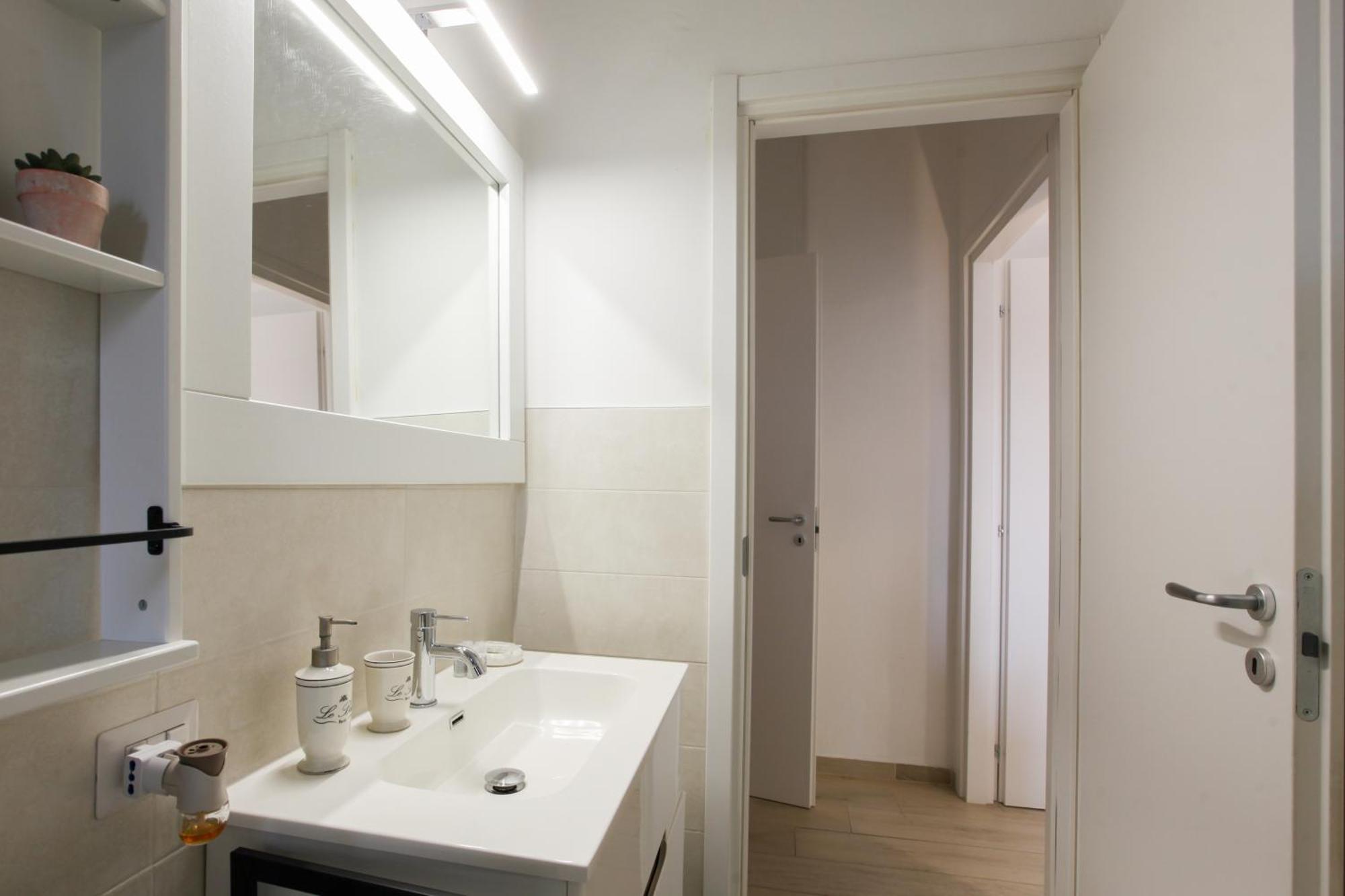 Ferienwohnung Splendido Bilocale Sul Naviglio Grande Corsico Exterior foto
